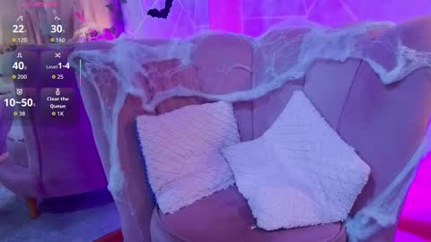 emma cortez online show from October 31, 11:44 am