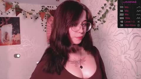 Emma online show from November 16, 12:22 pm