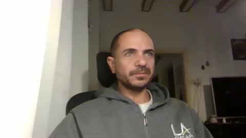 Ariel online show from March 4, 4:06 am