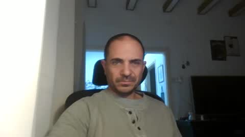 Ariel online show from March 7, 9:27 pm