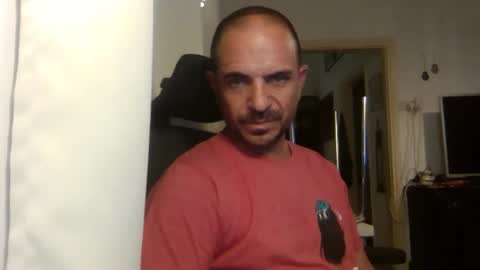 Ariel online show from October 4, 8:40 pm