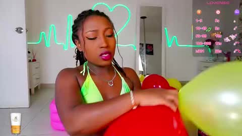 Sara online show from September 20, 11:33 am