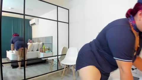  Emma  online show from November 7, 1:38 am