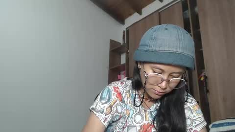 emmasweet95 online show from January 23, 6:17 am