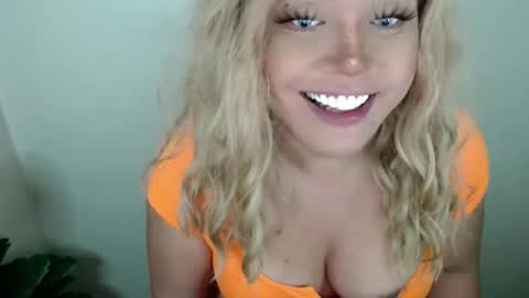 YourDreamGirl Emma  online show from September 13, 2:44 am