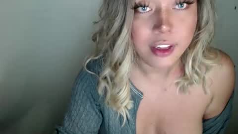 YourDreamGirl Emma  online show from September 22, 4:31 pm