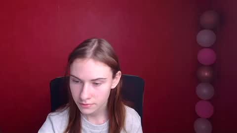 Emmi online show from March 5, 12:11 pm