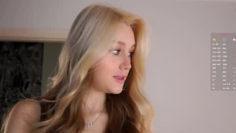 Aurora online show from October 10, 8:13 am