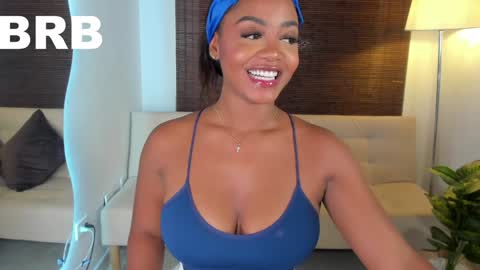 emmy_jacksson online show from January 24, 1:35 am