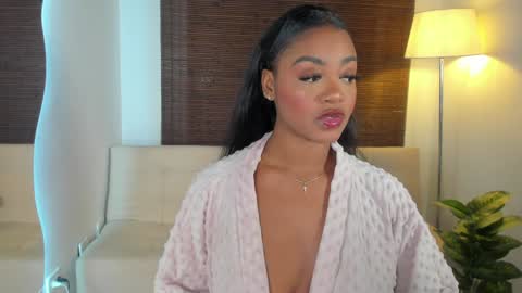 emmy_jacksson online show from January 25, 12:06 am