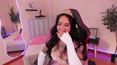 Emmy Evans  online show from September 9, 8:41 pm