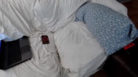 EmoDream1998 online show from January 8, 6:31 am