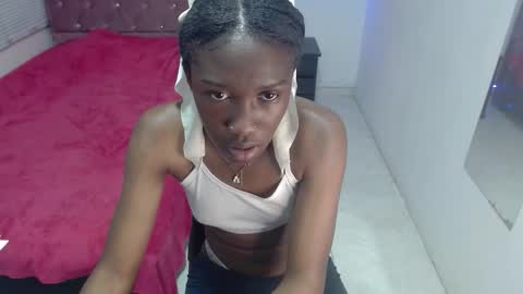 emyfuckhard online show from November 19, 12:49 pm