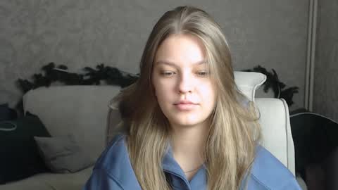 EmySway online show from January 30, 1:33 am