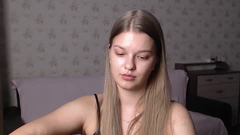 EmySway online show from November 12, 9:21 am