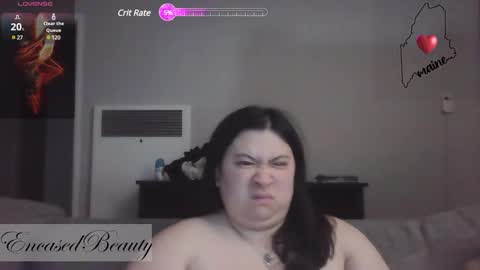 Snapshot of encasedbeauty chatting on January 28, 5:32 am Ela online show from January 28, 5:32 am