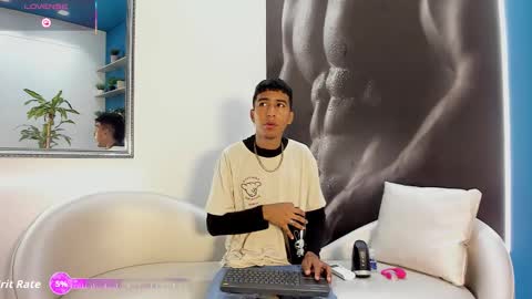 Ender online show from November 16, 1:39 pm