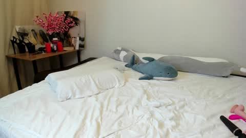 Vi online show from February 1, 2:24 pm