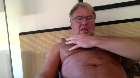 Snapshot of endurado chatting on October 20, 10:16 am endurado online show from October 20, 10:16 am