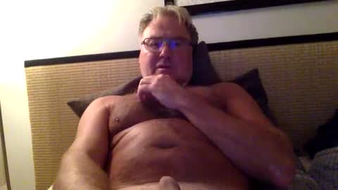 Snapshot of endurado chatting on October 28, 10:45 pm endurado online show from October 28, 10:45 pm