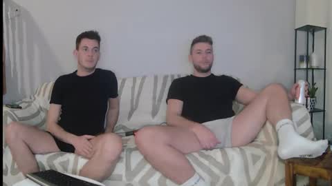 Englishladxxx online show from December 18, 10:57 pm