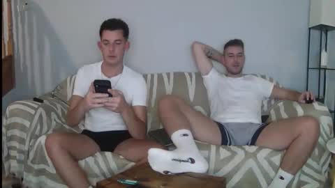 Englishladxxx online show from September 18, 8:33 pm