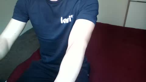 Snapshot of enoch98 chatting on February 26, 12:36 pm enoch98 online show from February 26, 12:36 pm