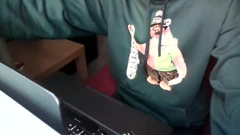 Snapshot of enoch98 chatting on March 4, 2:42 pm enoch98 online show from March 4, 2:42 pm