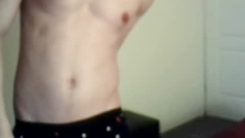 Snapshot of enoch98 chatting on March 7, 1:09 am enoch98 online show from March 7, 1:09 am