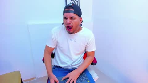 enrique online show from January 20, 12:07 pm