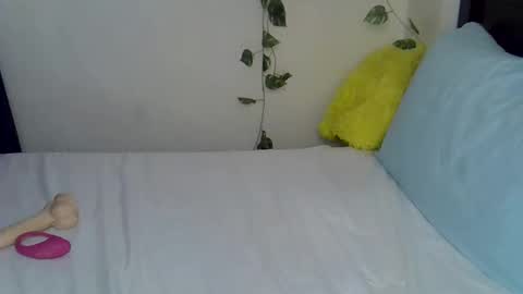 Snapshot of ephy03 chatting on November 8, 11:47 pm ephy03 online show from November 8, 11:47 pm