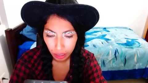 Snapshot of eren_mikasa chatting on September 17, 11:39 pm sofia online show from September 17, 11:39 pm