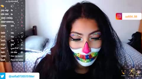 Snapshot of eren_mikasa chatting on December 5, 2:58 pm sofia online show from December 5, 2:58 pm