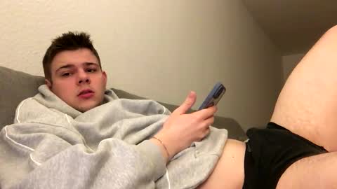 Snapshot of eric123754216 chatting on November 28, 10:12 pm eric123754216 online show from November 28, 10:12 pm