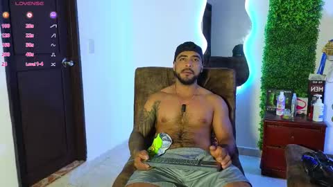 Brayan online show from February 16, 10:43 pm