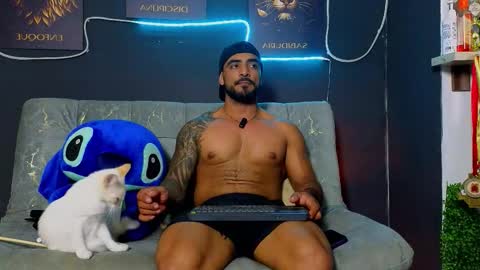 Brayan online show from November 28, 3:09 am