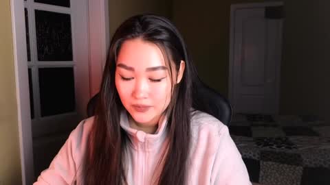 Erica Wayne online show from January 7, 2:41 pm