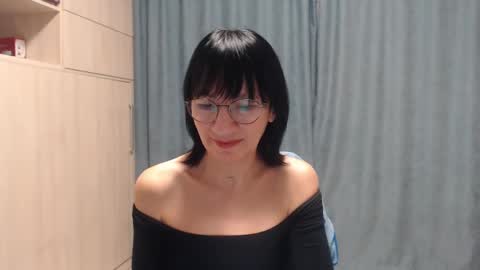 Snapshot of ericablack8 chatting on January 10, 3:48 pm ericablack8 online show from January 10, 3:48 pm