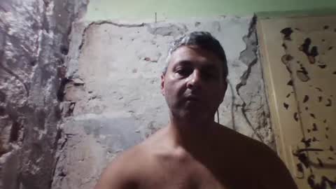 Snapshot of ericboy32 chatting on September 8, 10:09 pm eric online show from September 8, 10:09 pm