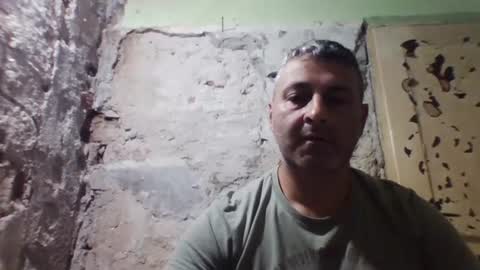 Snapshot of ericboy32 chatting on September 24, 11:08 pm eric online show from September 24, 11:08 pm