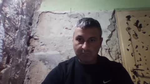 Snapshot of ericboy32 chatting on October 7, 3:14 am eric online show from October 7, 3:14 am