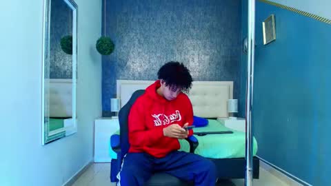   online show from October 13, 3:39 am