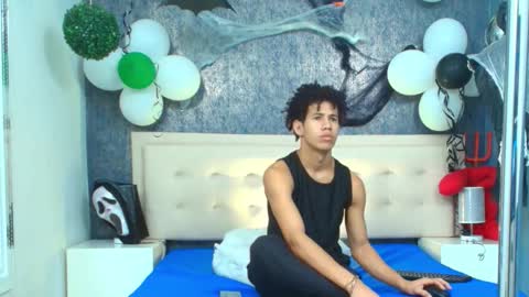   online show from November 2, 3:42 am