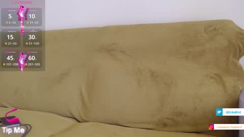 ErikaBird online show from January 2, 3:51 pm