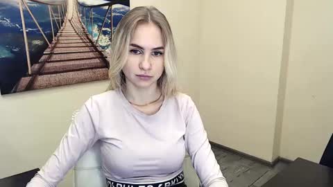 Erika online show from December 19, 4:13 pm