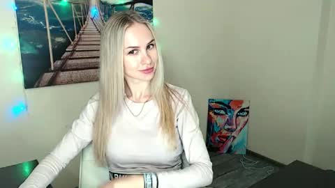 Erika online show from September 18, 11:45 am