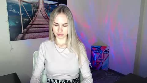 Erika online show from October 7, 11:29 am