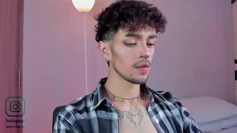   online show from October 31, 2:51 pm