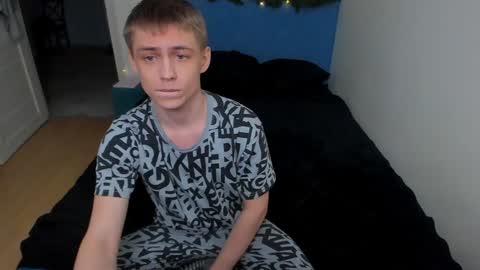 Snapshot of ermak_reborn chatting on January 16, 3:23 am Max online show from January 16, 3:23 am