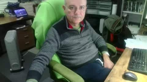 ernello online show from October 22, 4:13 am